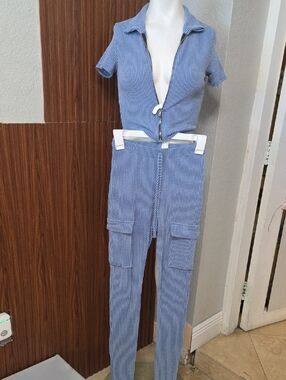 Vogue Light Blue Ribbed Short-Sleeve Zip Cargo Pant Set Small